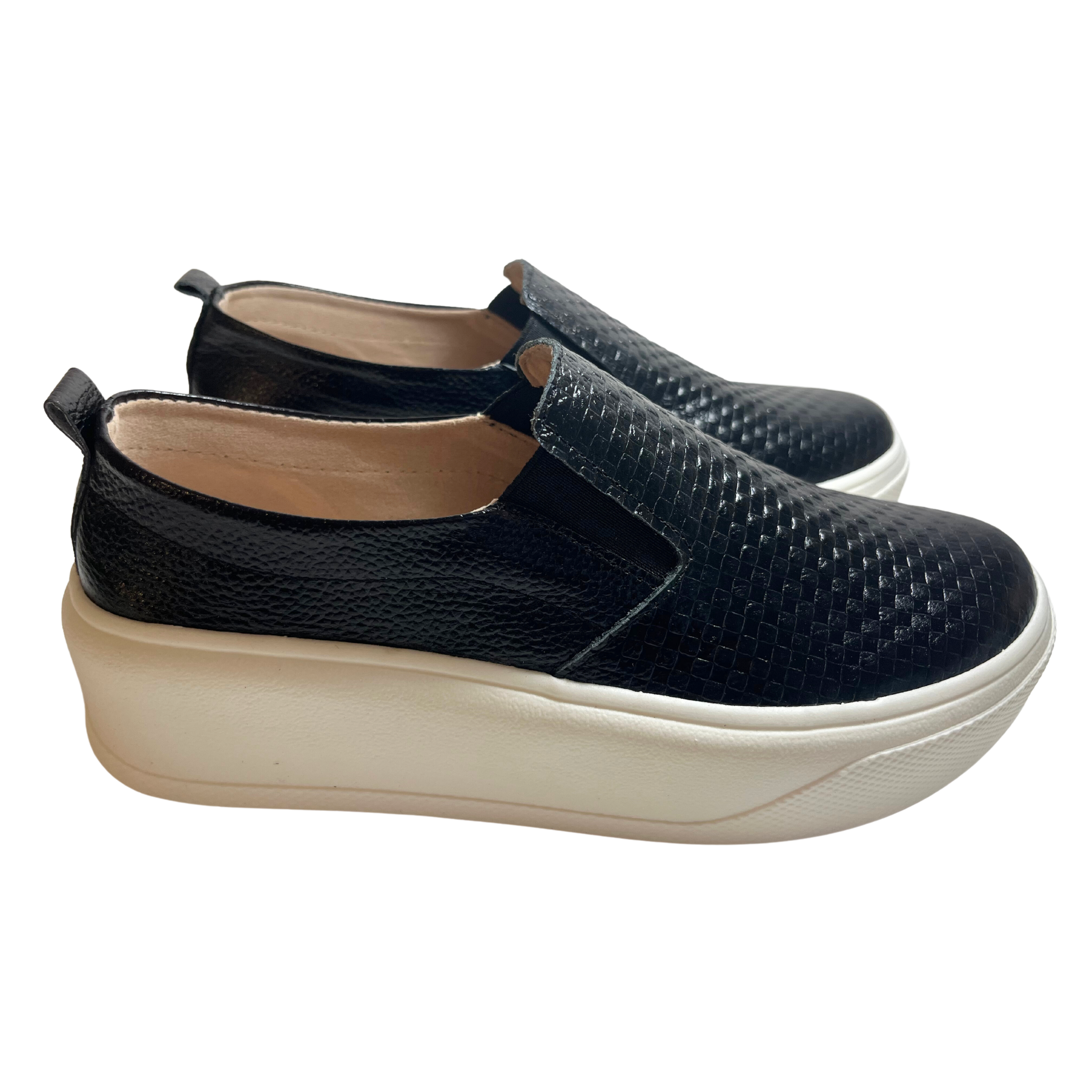 All Black Sneakers Women | Denver Slip-on